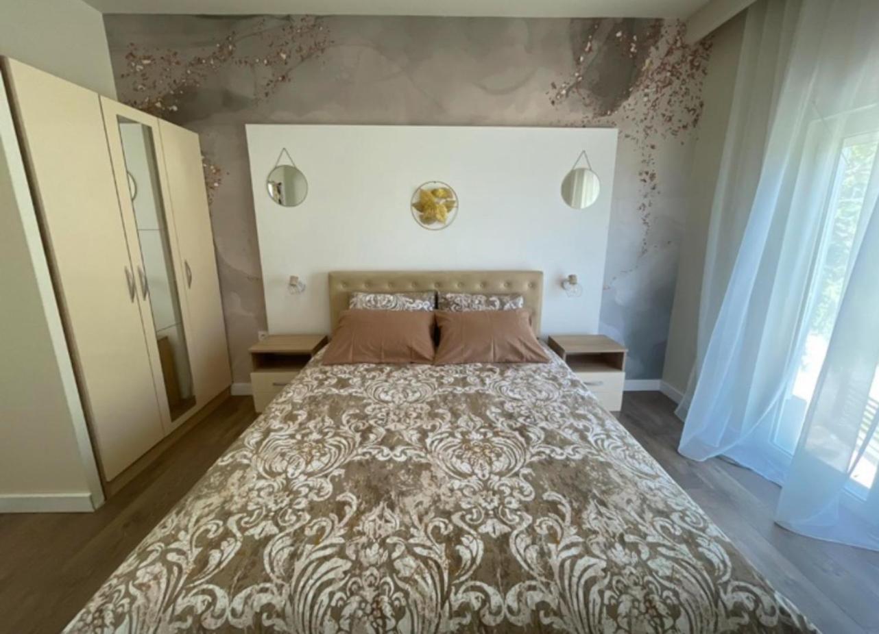 Villa Albatros Budva Exteriör bild